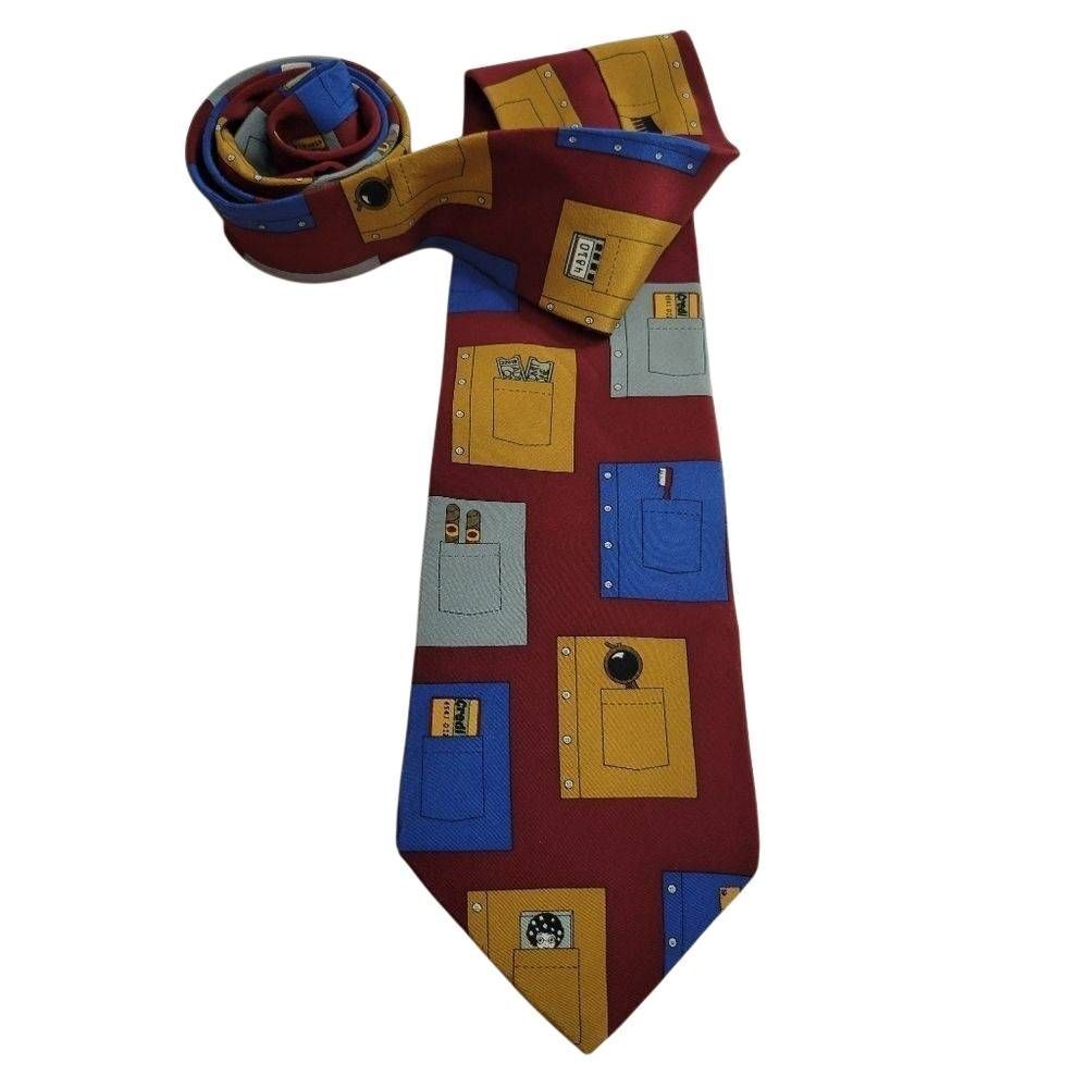 Vicky Davis "A pocket full" tie